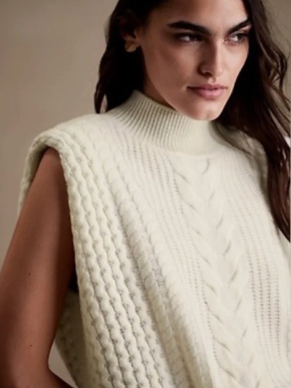 NWT! 🤍 Banana Republic Lyon Cashmere Sweater, Cream, Size L